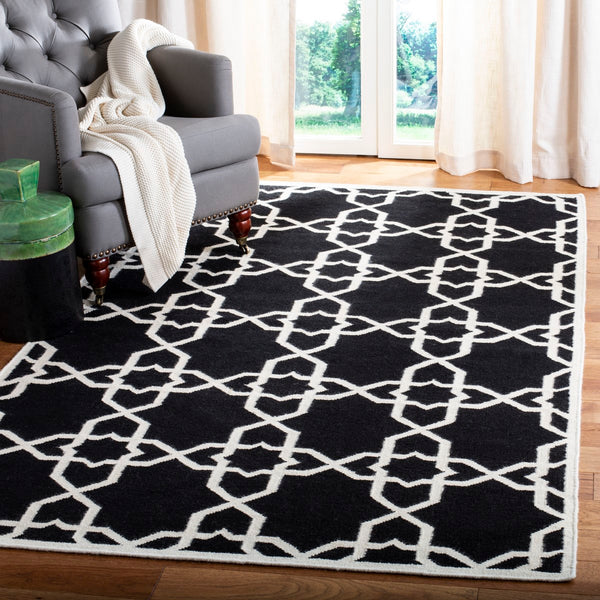 Safavieh Dhurries DHU548 Hand Woven Flat Weave Rug