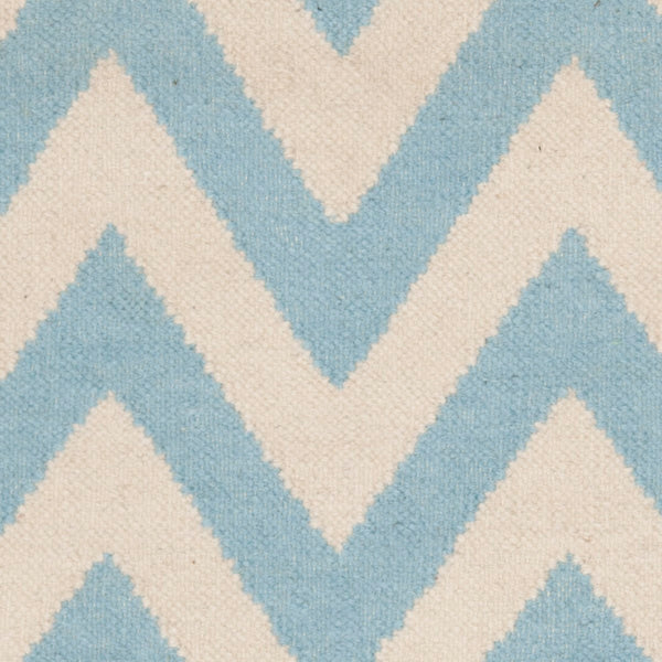 Safavieh Dhurries DHU557 Hand Woven Flat Weave Rug