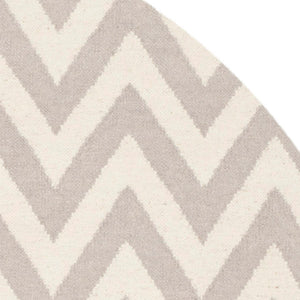 Safavieh Dhurries DHU557 Hand Woven Flat Weave Rug