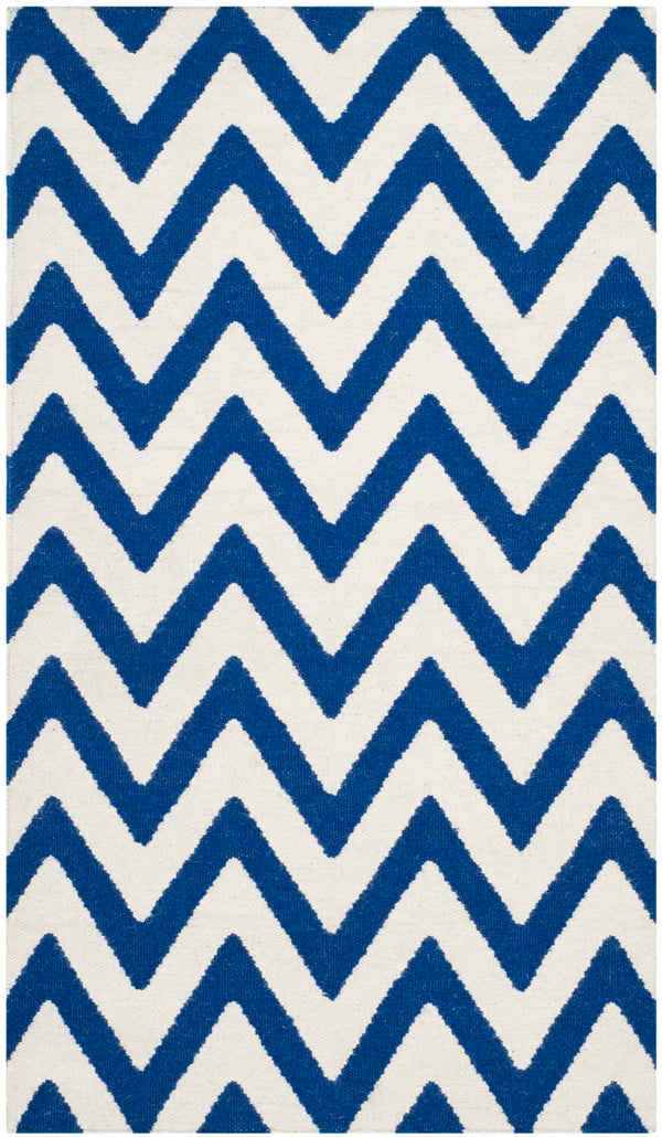 Safavieh Dhurries DHU557 Hand Woven Flat Weave Rug