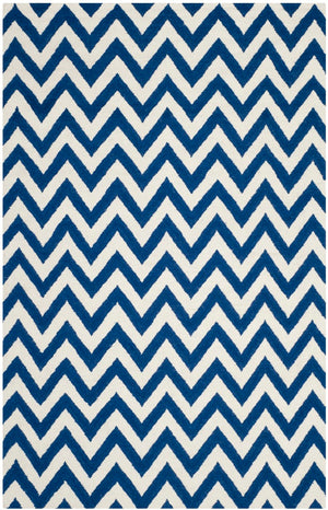 Safavieh Dhurries DHU557 Hand Woven Flat Weave Rug