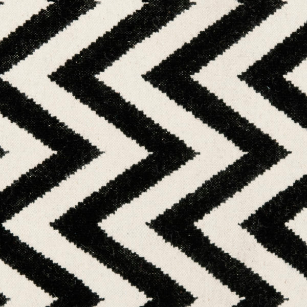 Safavieh Dhurries DHU557 Hand Woven Flat Weave Rug