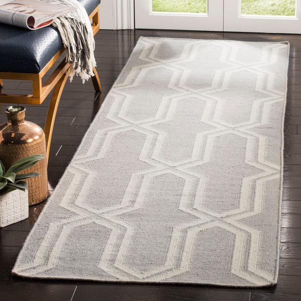 Safavieh Dhurries DHU559 Hand Woven Flat Weave Rug