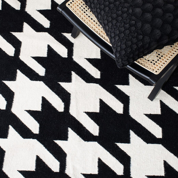 Safavieh Dhurries 570 Hand Woven Flat Weave 80% Wool/20% Cotton Rug DHU570A-3