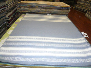 Safavieh Dhurries DHU601 Hand Woven Flat Weave Rug