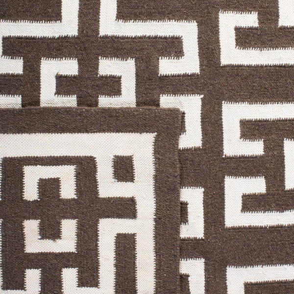 Safavieh Dhurries 621 Flat Weave 50% Banana Silk/30% Wool/20% Cotton Rug DHU621C-3