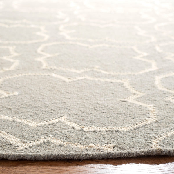 Safavieh Dhurries 625 Hand Woven Flat Weave 50% Banana Silk/30% Wool/20% Cotton Rug DHU625B-3