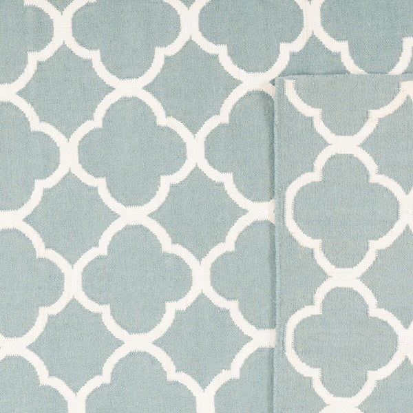 Safavieh Dhurries 627 Hand Woven Flat Weave 50% Banana Silk/30% Wool/20% Cotton Rug DHU627A-3