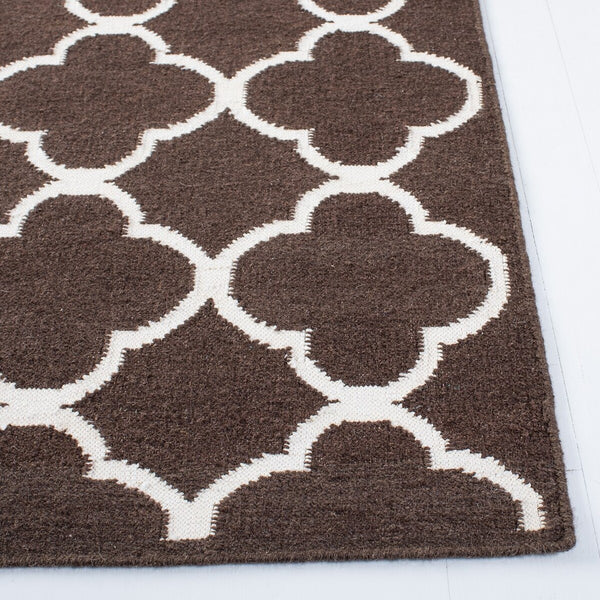 Safavieh Dhurries 627 Hand Woven Flat Weave 50% Banana Silk/30% Wool/20% Cotton Rug DHU627C-3