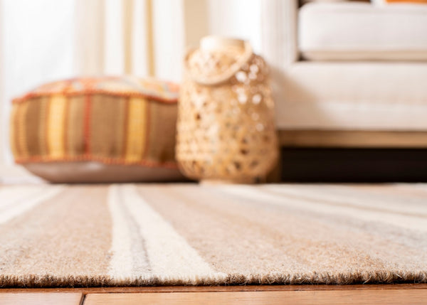 Safavieh Dhurries 631 Hand Woven Flat Weave 80% Wool/20% Cotton Rug DHU631A-3