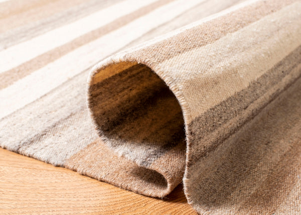 Safavieh Dhurries 631 Hand Woven Flat Weave 80% Wool/20% Cotton Rug DHU631A-3