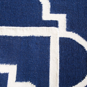 Safavieh Dhurries 633 Hand Woven Flat Weave 80% Wool/20% Cotton Rug DHU633D-3