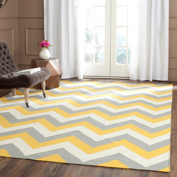 Safavieh Dhurries DHU640 Hand Woven Flat Weave Rug