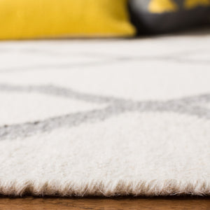 Safavieh Dhurries 645 Hand Woven Flat Weave 50% Wool/30% Viscose/20% Cotton Rug DHU645A-3