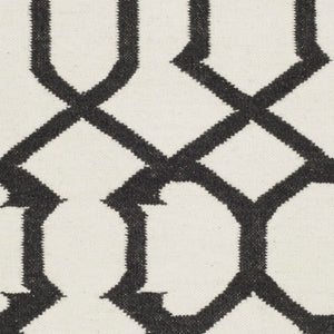 Safavieh Dhurries DHU753 Hand Woven Flat Weave Rug