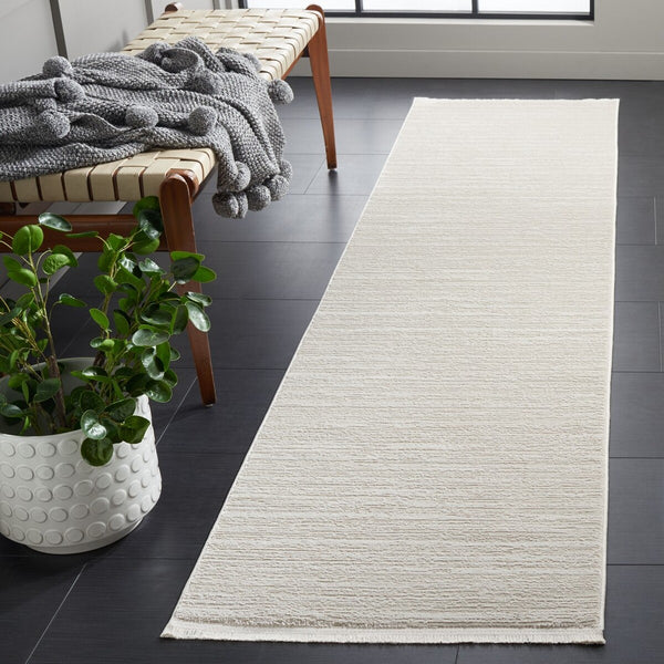 Safavieh Diamond 138 Modern Power Loomed Rug Ivory / Beige DIA138A-9
