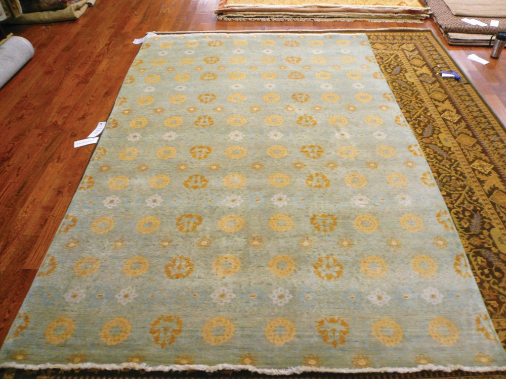 Safavieh Nepalese DVE173 Hand Knotted Rug