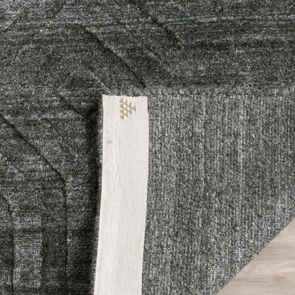 Safavieh Elements ELM633 Loom Knotted Rug