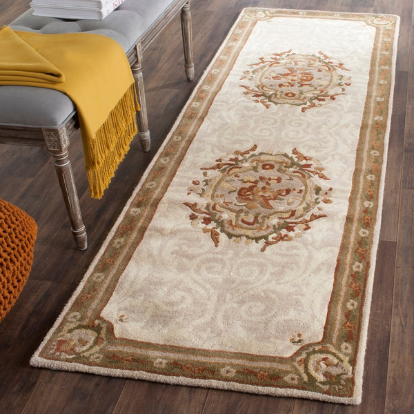 Safavieh Em414 Hand Tufted Wool Rug EM414C-24