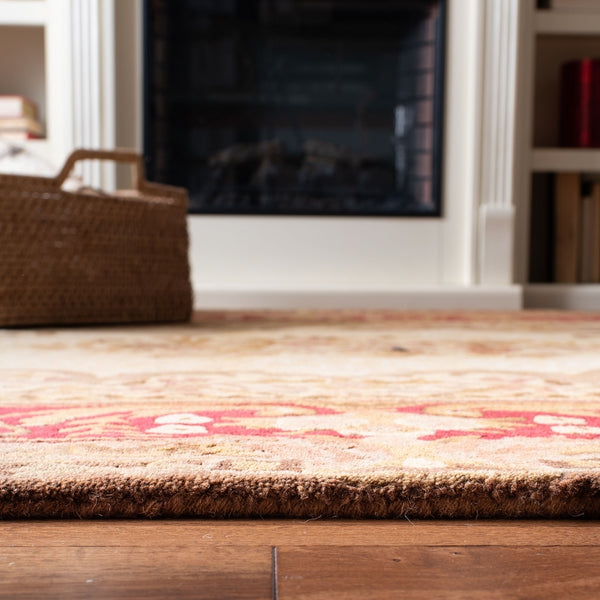 Safavieh Em415 Hand Tufted Wool Rug EM415A-24