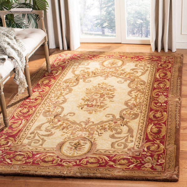 Safavieh Em415 Hand Tufted Wool Rug EM415A-24