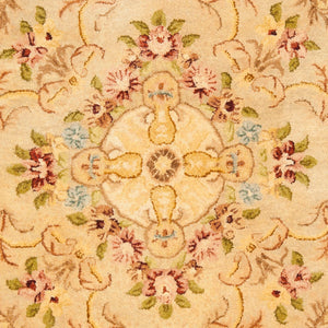 Safavieh Empire EM823 Hand Tufted Rug