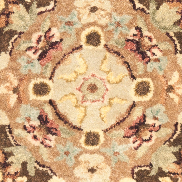 Safavieh Empire EM823 Hand Tufted Rug