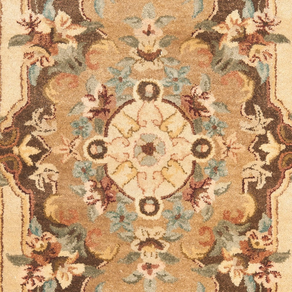 Safavieh Empire EM823 Hand Tufted Rug