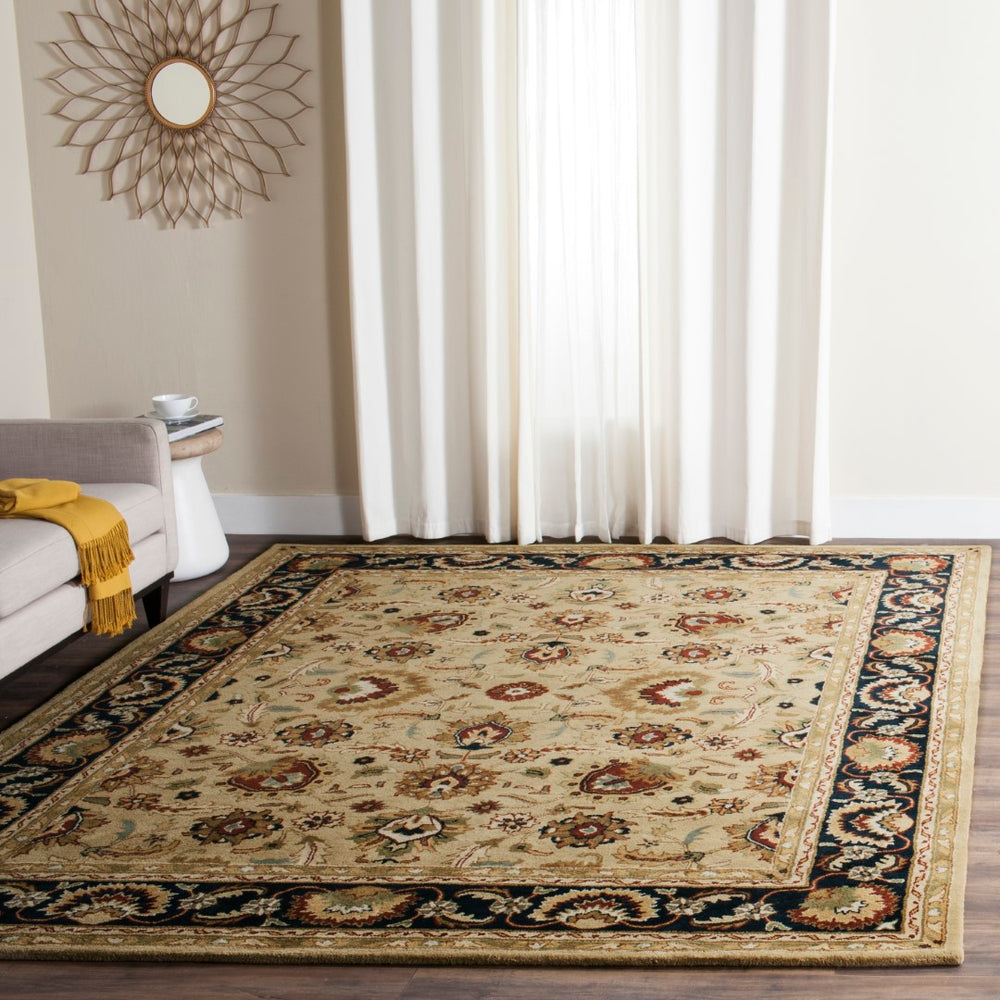 Safavieh English EMS739 Hand Tufted Rug
