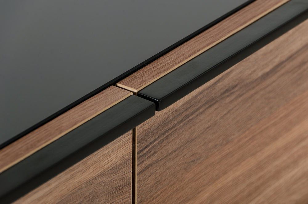 VIG Furniture Nova Domus Matteo Italian Modern Walnut Chest VGACMATTEO-CHEST