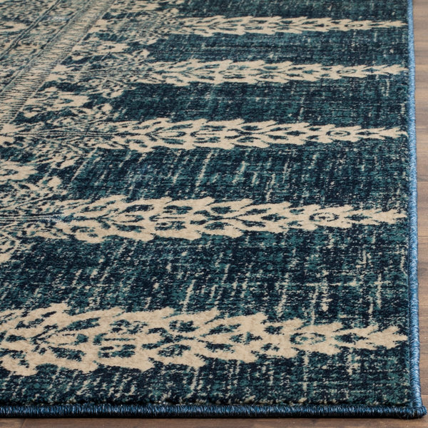 Safavieh Evoke EVK521 Power Loomed Rug