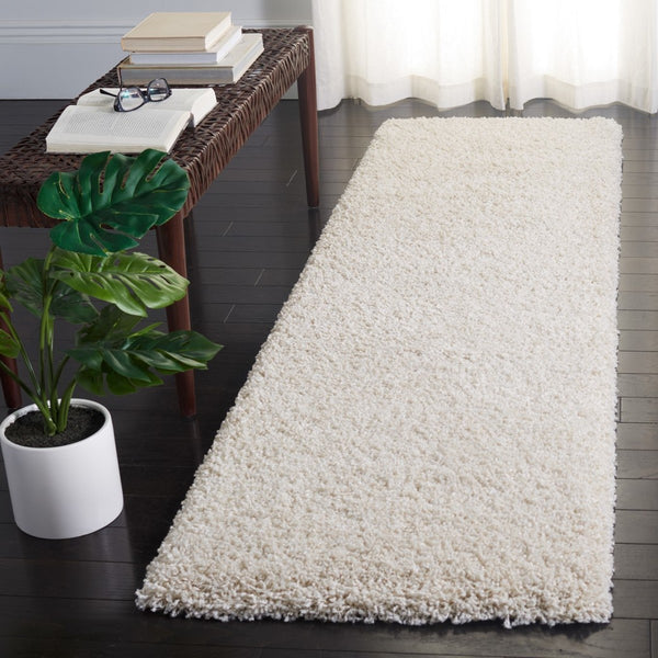 Evolution Shag 500 Evolution Shag 520 Shags Power Loomed Polypropylene Rug Ivory