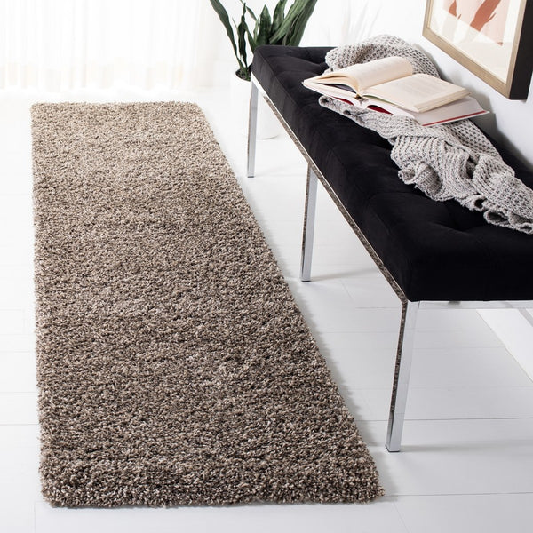 Evolution Shag 500 Evolution Shag 520 Shags Power Loomed Polypropylene Rug Brown