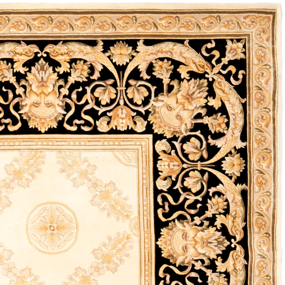 Safavieh FL02 Hand Knotted Rug