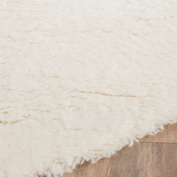 Safavieh Flokati FLK150 Hand Tufted Rug