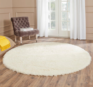 Safavieh Flokati FLK150 Hand Tufted Rug