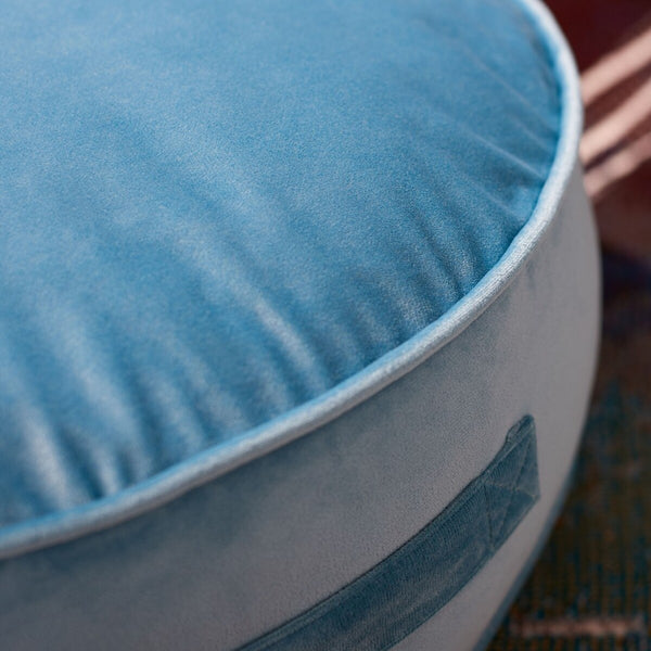 Reissa Floor Pillow - Plush and Cozy Seating Solution for Movie Nights and Chic Decor Accents