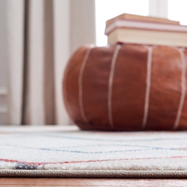 Farmhouse 599 Bohemian Power Loomed 100% Polyester Rug Ivory / Gold