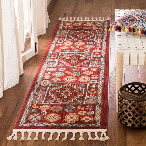Safavieh Farmhouse 814 POWER LOOMED 75% Polyester 21% Cotton 4% Latex Traditional Rug FMH814Q-3