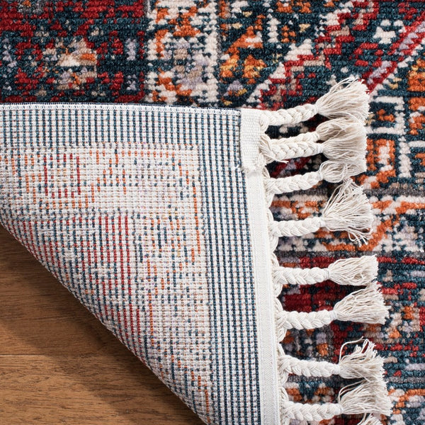 Safavieh Farmhouse FMH820 Power Loomed Rug