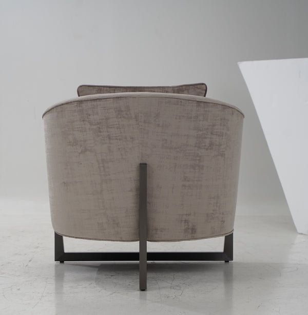 VIG Furniture Modrest Forbis - Contemporary Light Grey Fabric Accent Chair VGCSFORBIS-LGB-CH