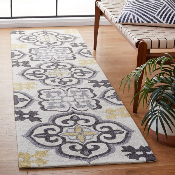 Safavieh Four Seasons 230 Hand Hooked 100% Polyester Pile Country & Floral Rug FRS230A-28
