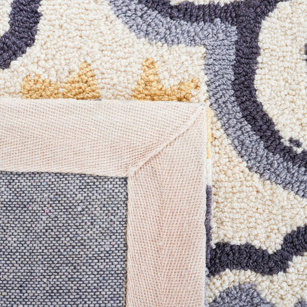 Safavieh Four Seasons 230 Hand Hooked 100% Polyester Pile Country & Floral Rug FRS230A-28