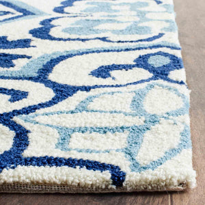 Safavieh Four Seasons 230 Hand Hooked 100% Polyester Pile Country & Floral Rug FRS230B-28