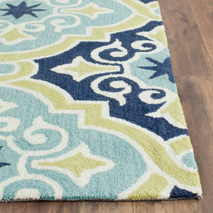Safavieh Four FRS231 Hand Hooked Rug