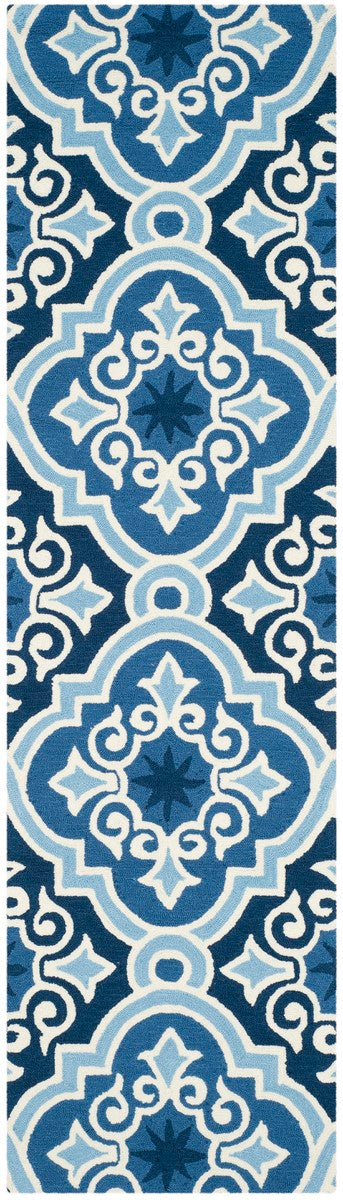 Safavieh Four FRS231 Hand Hooked Rug
