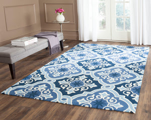 Safavieh Four FRS231 Hand Hooked Rug