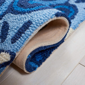 Safavieh Four Seasons 232 Hand Hooked 100% Polyester Pile Country & Floral Rug FRS232A-28