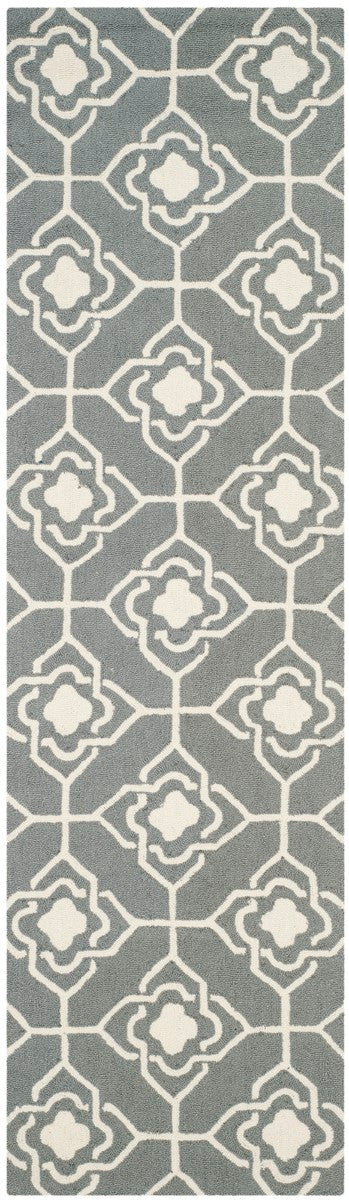 Safavieh Four FRS233 Hand Hooked Rug