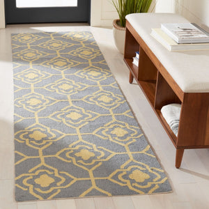 Safavieh Four Seasons 233 Hand Hooked 100% Polyester Pile Country & Floral Rug FRS233F-28